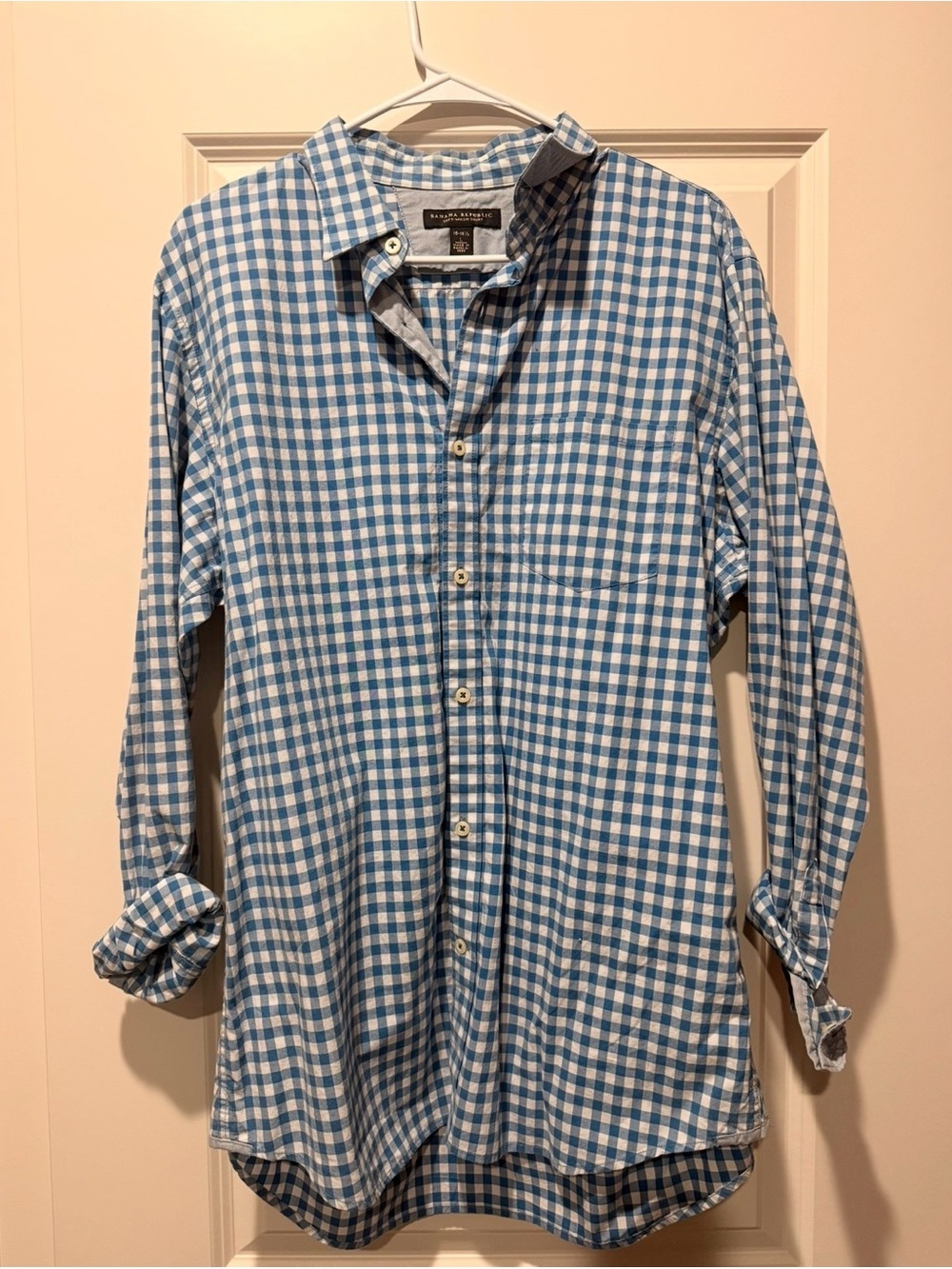 Banana Republic Light Blue Gingham Men's Button-Up Shirt - Casual Long Sleeve